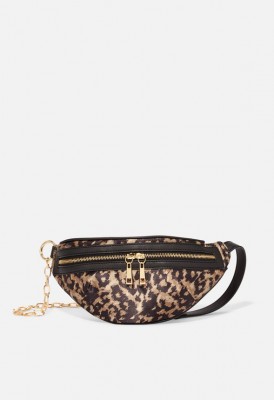 L. Rounded Out Belt Bag - Leopard